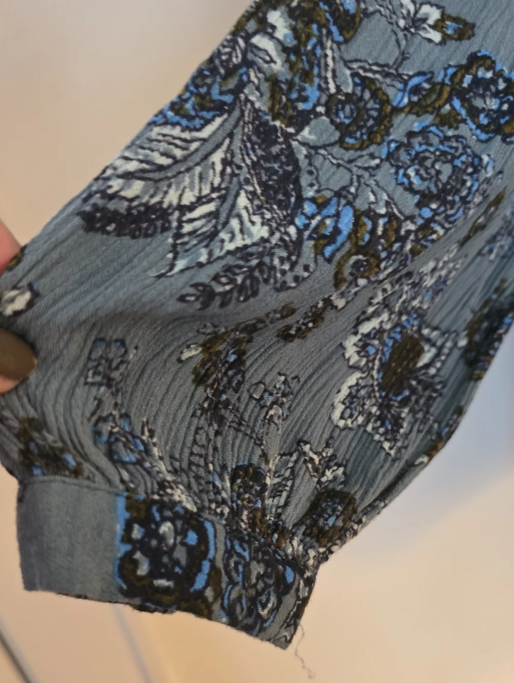 FREE PEOPLE ...Boho Floral Tie-Neck Long Sleeve Dress in Dusty Blue